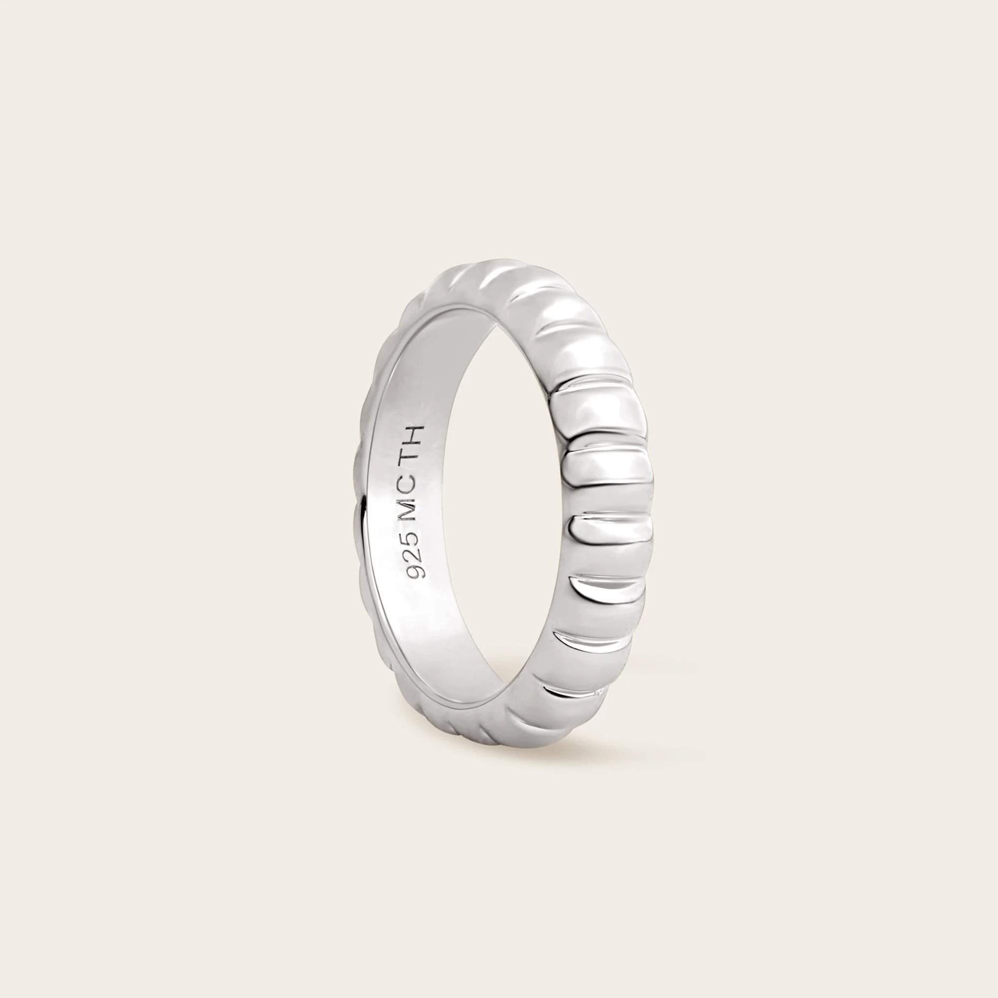 Aurelia Slim Ring - Image 9