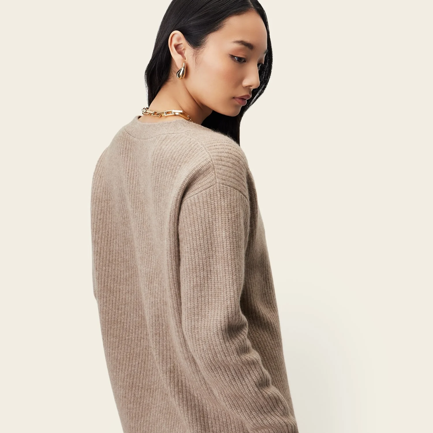Billie Chunky Boyfriend Cashmere Cardigan - Image 13
