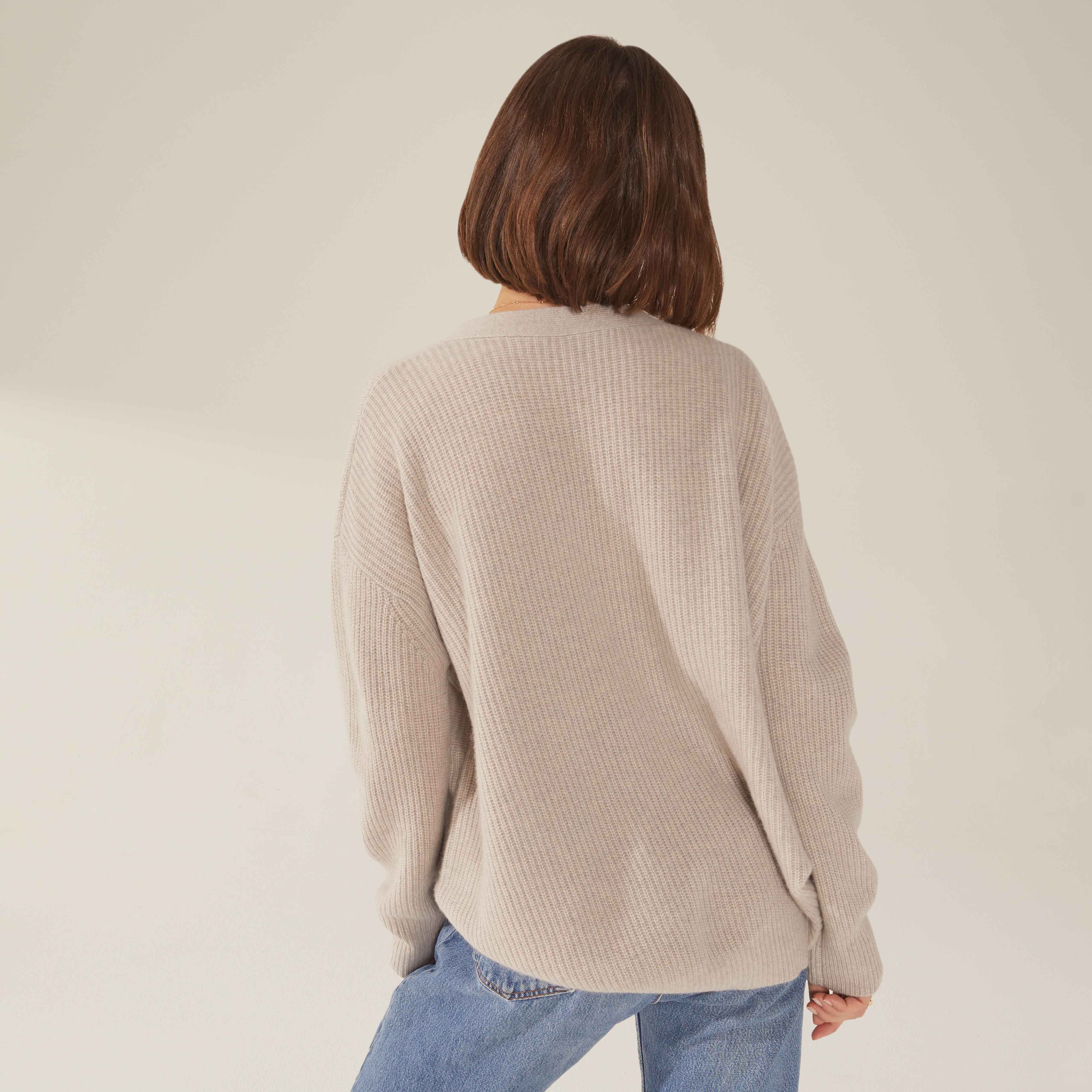Billie Chunky Boyfriend Cashmere Cardigan - Image 28