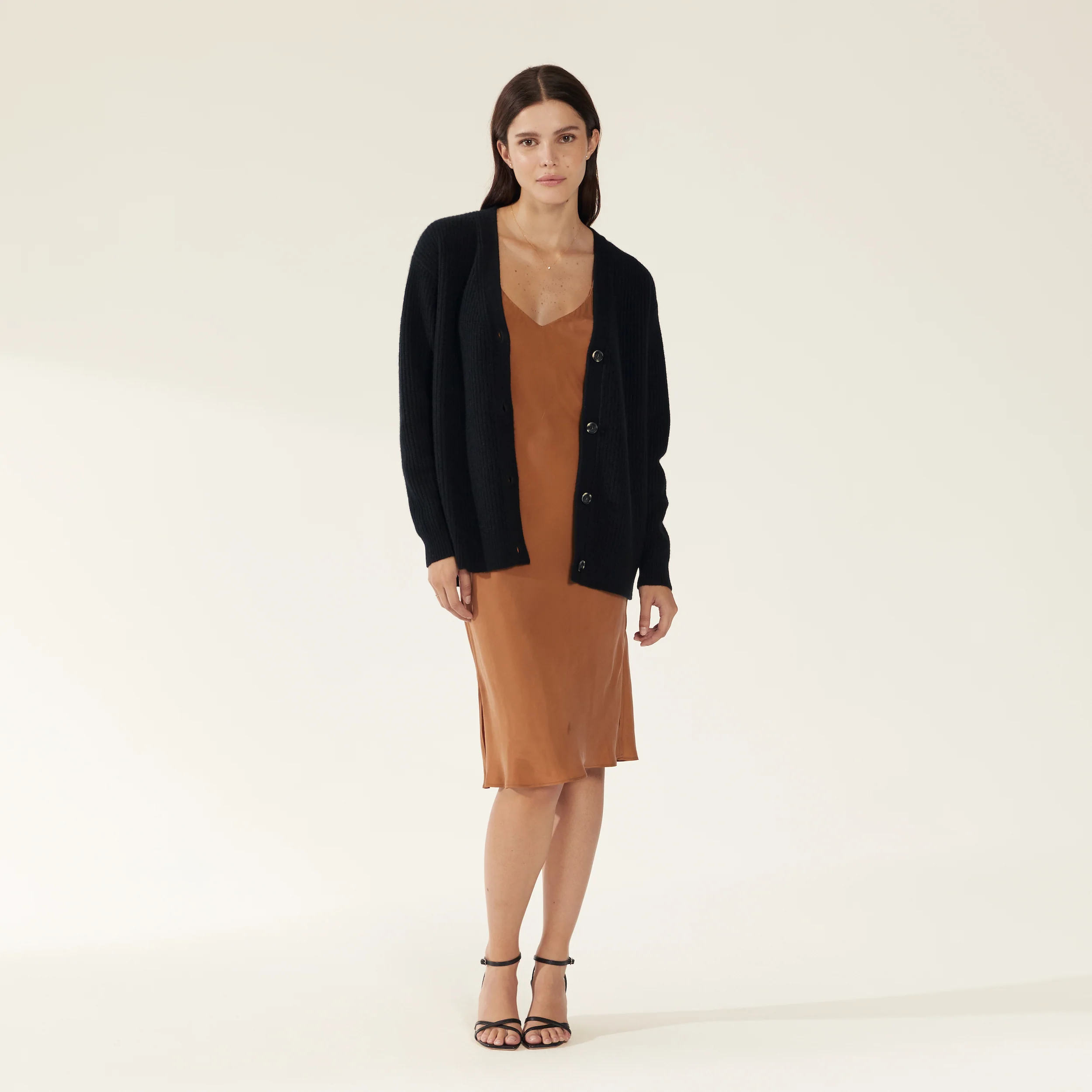 Billie Chunky Boyfriend Cashmere Cardigan - Image 40