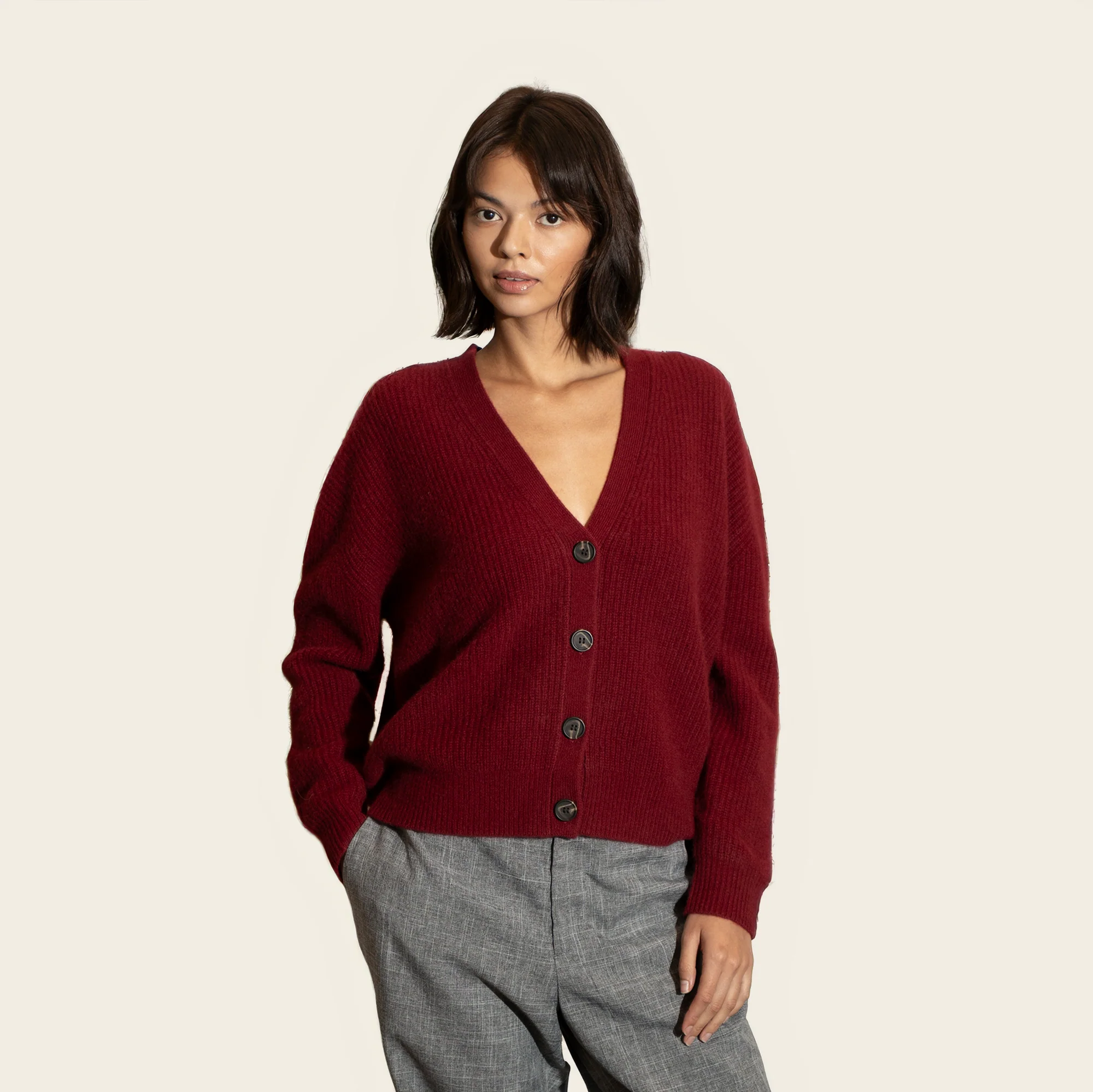 Billie Chunky Cropped Cashmere Cardigan - Image 6