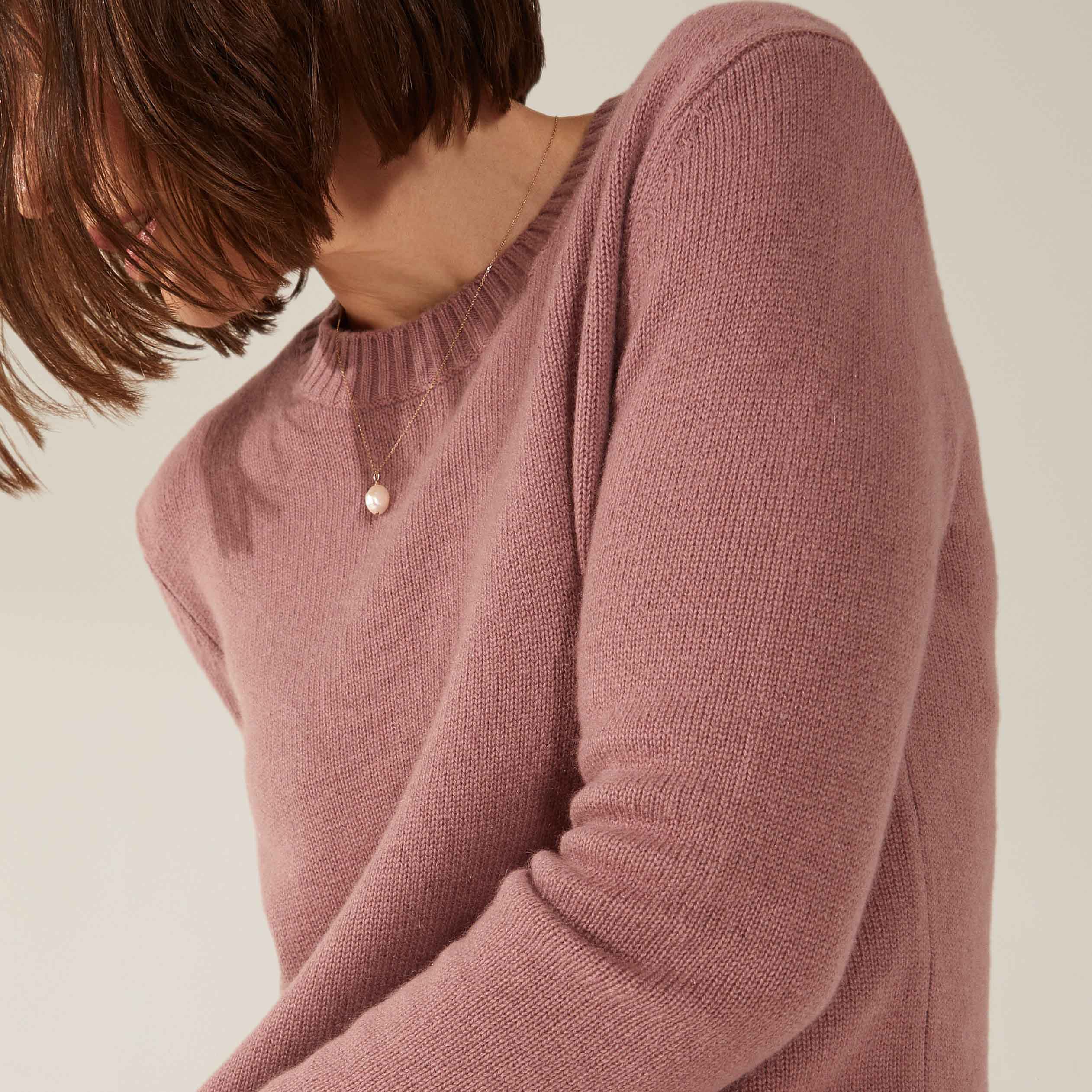 Mila Cashmere Boxy Crop Sweater - Image 15