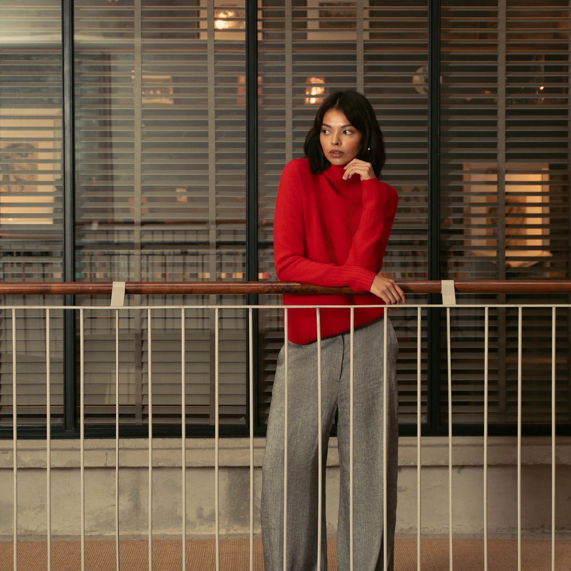 Emma Cashmere Relaxed Turtleneck Sweater - Image 101