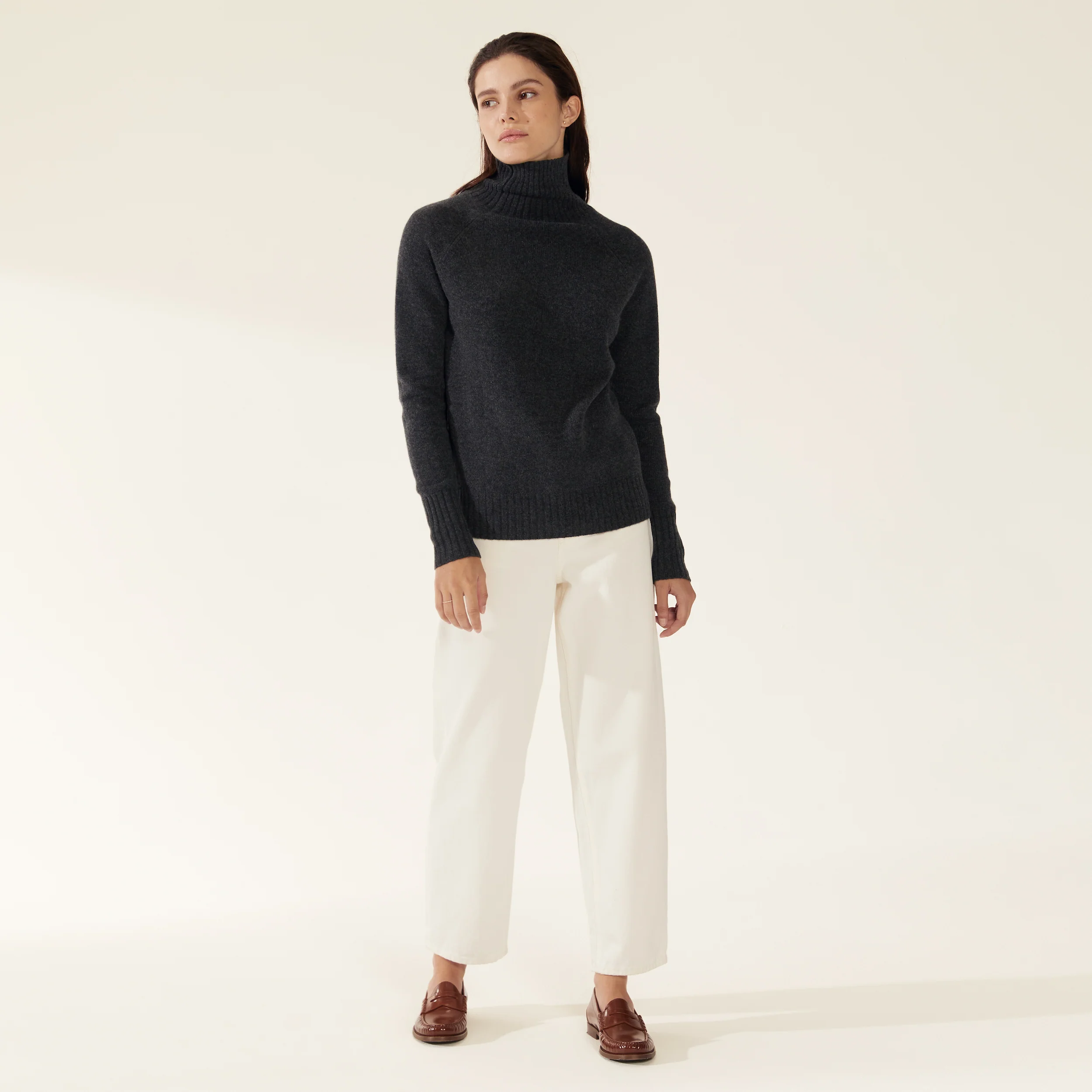 Emma Cashmere Relaxed Turtleneck Sweater - Image 19