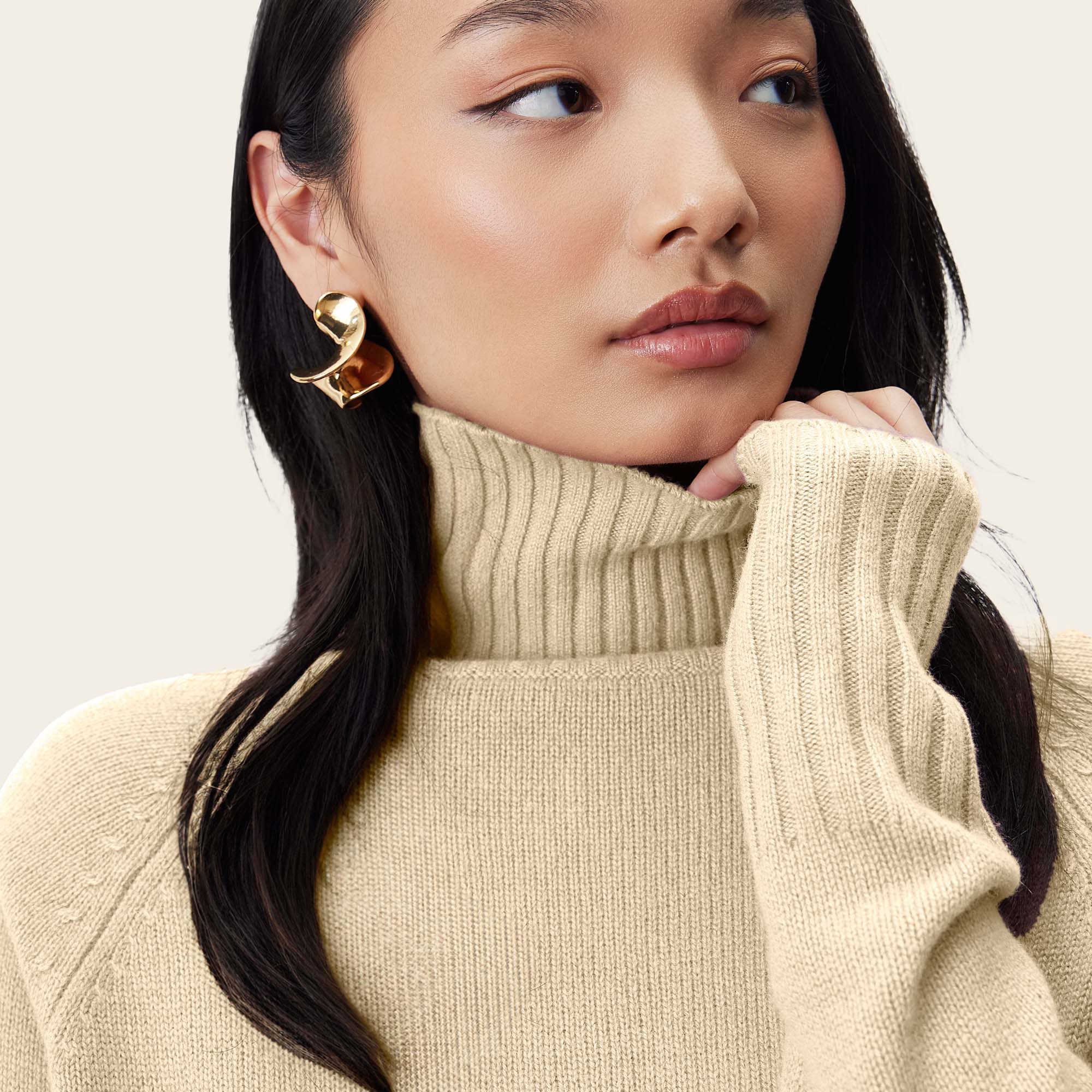 Emma Cashmere Relaxed Turtleneck Sweater - Image 65