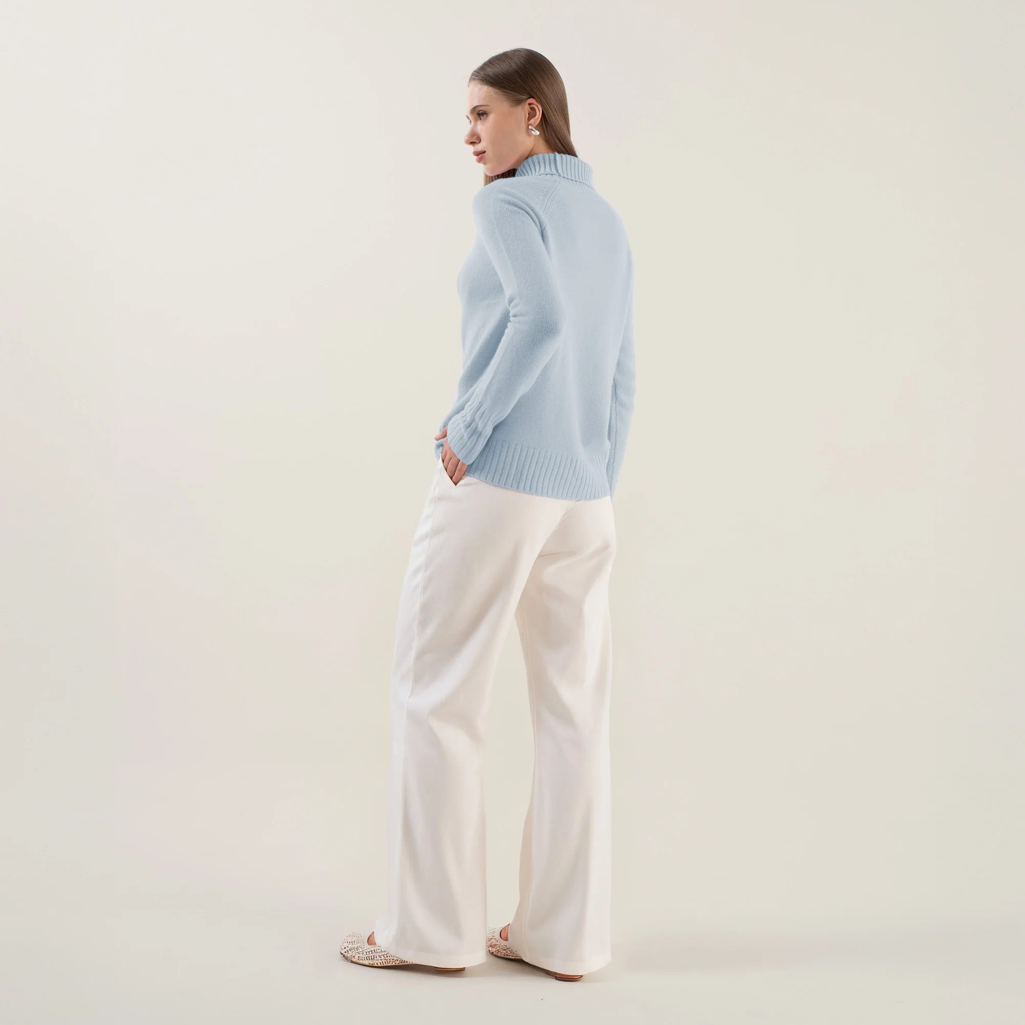 Emma Cashmere Relaxed Turtleneck Sweater - Image 92