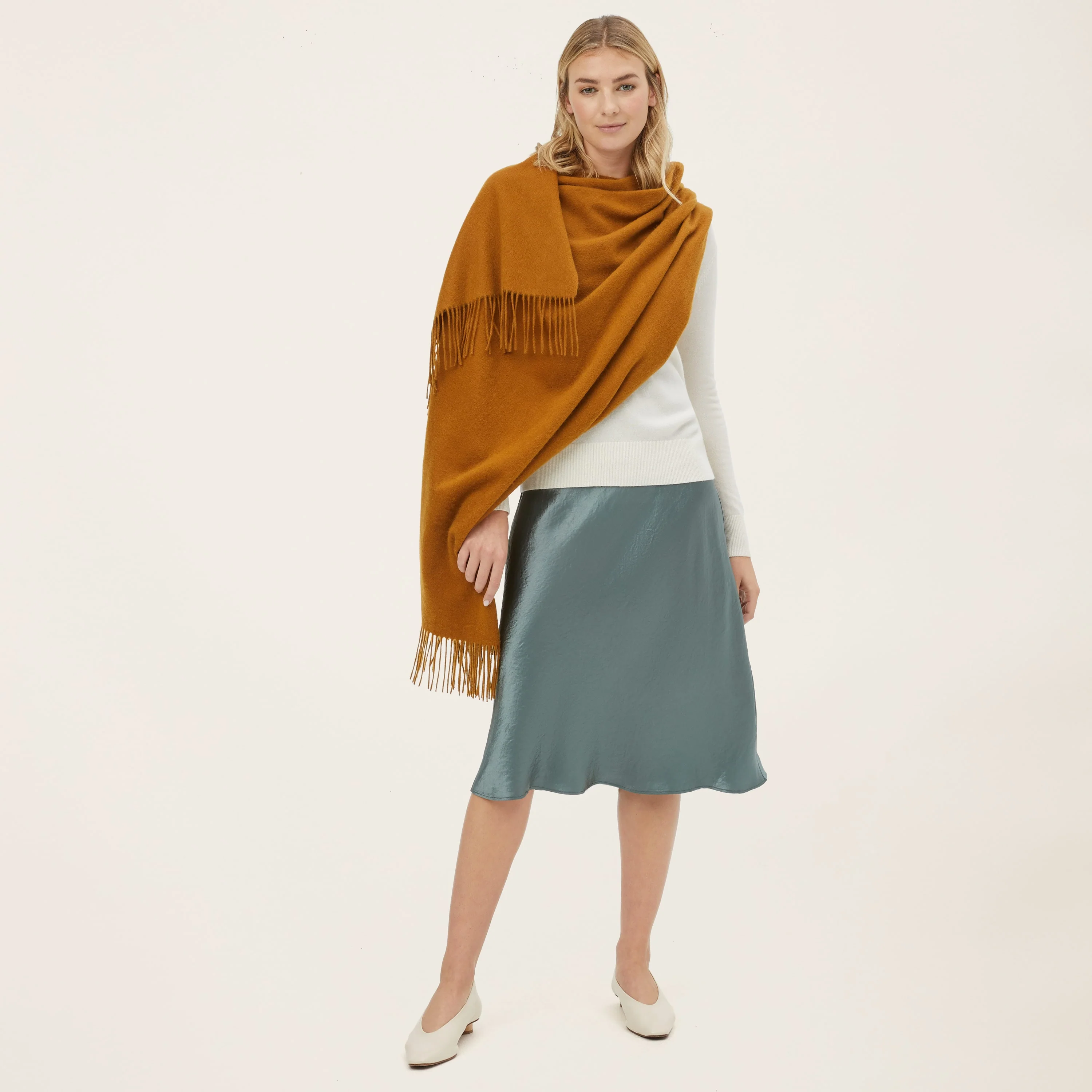 Cleo Oversized Cashmere Scarf - Image 29