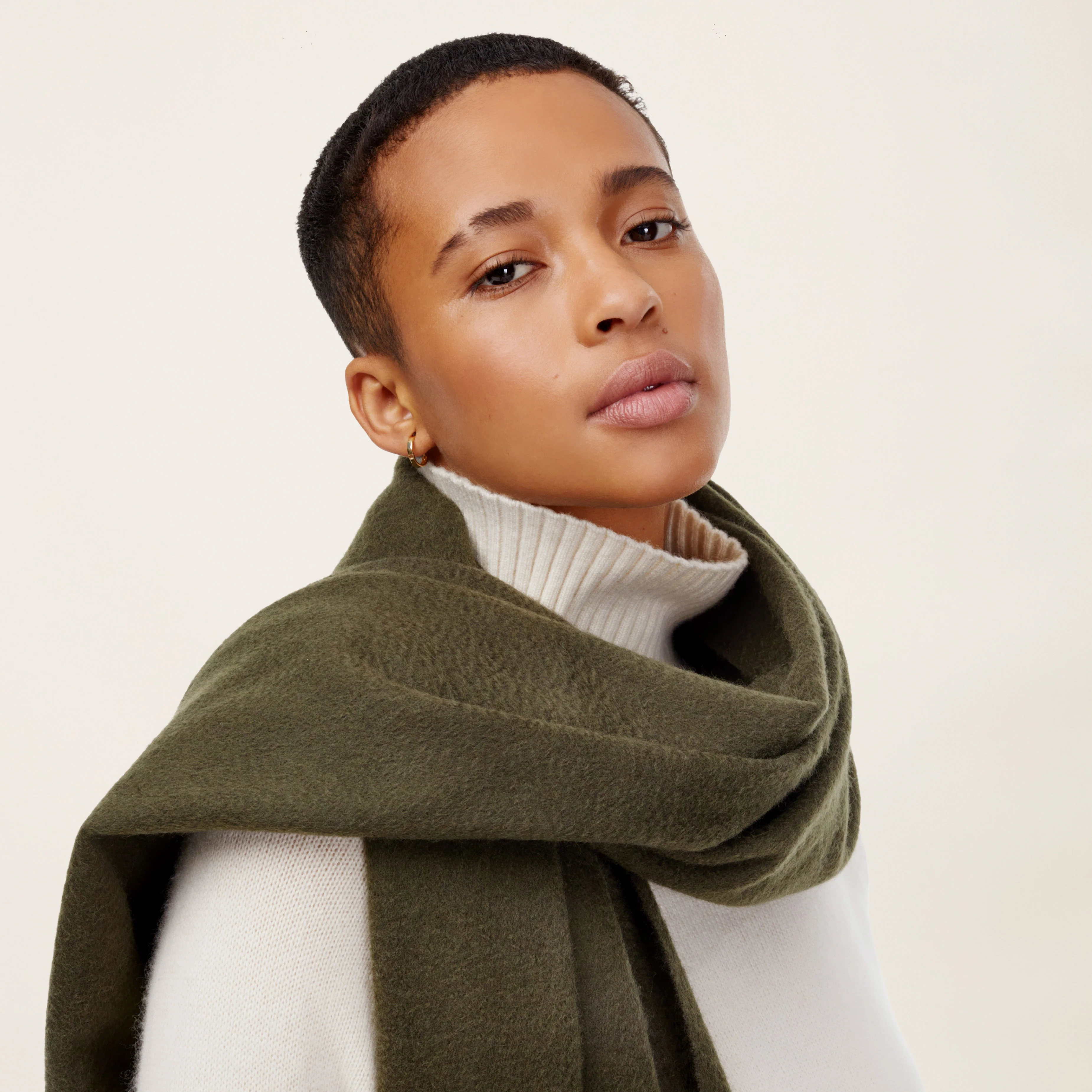 Cleo Oversized Cashmere Scarf - Image 4