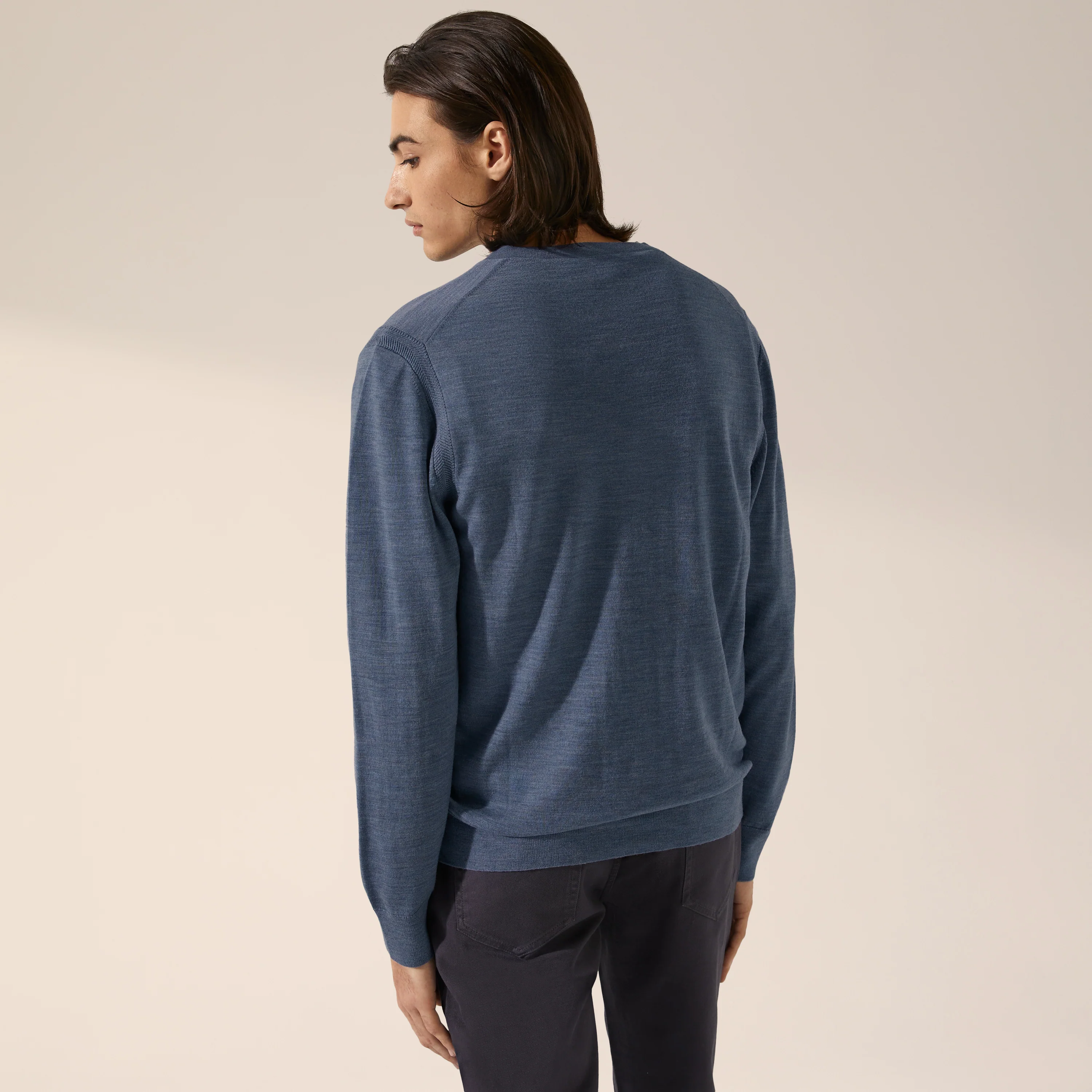 Cole Merino Lightweight V-Neck Sweater - Image 8